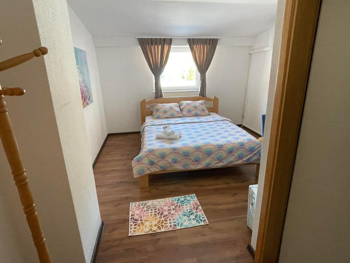 Motel "Kula" كازين المظهر الخارجي الصورة